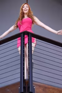 Lauren Phillips – Galerie de photos sexy – Photo 11