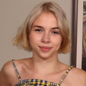 Portrait de l'actrice x Aurora Vixen