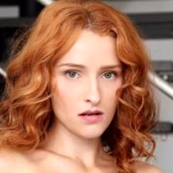 Portrait de l'actrice x Luciana Lucy