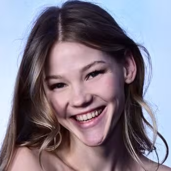 Portrait de l'actrice x Valeria Mint